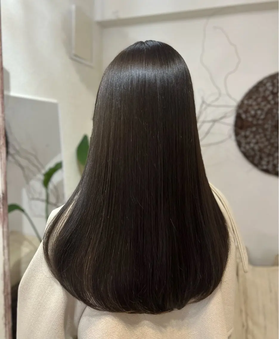 ロング カラー カット ヘアカラー トリートメント ヘッドスパ putri 川邉 優花のヘアスタイル