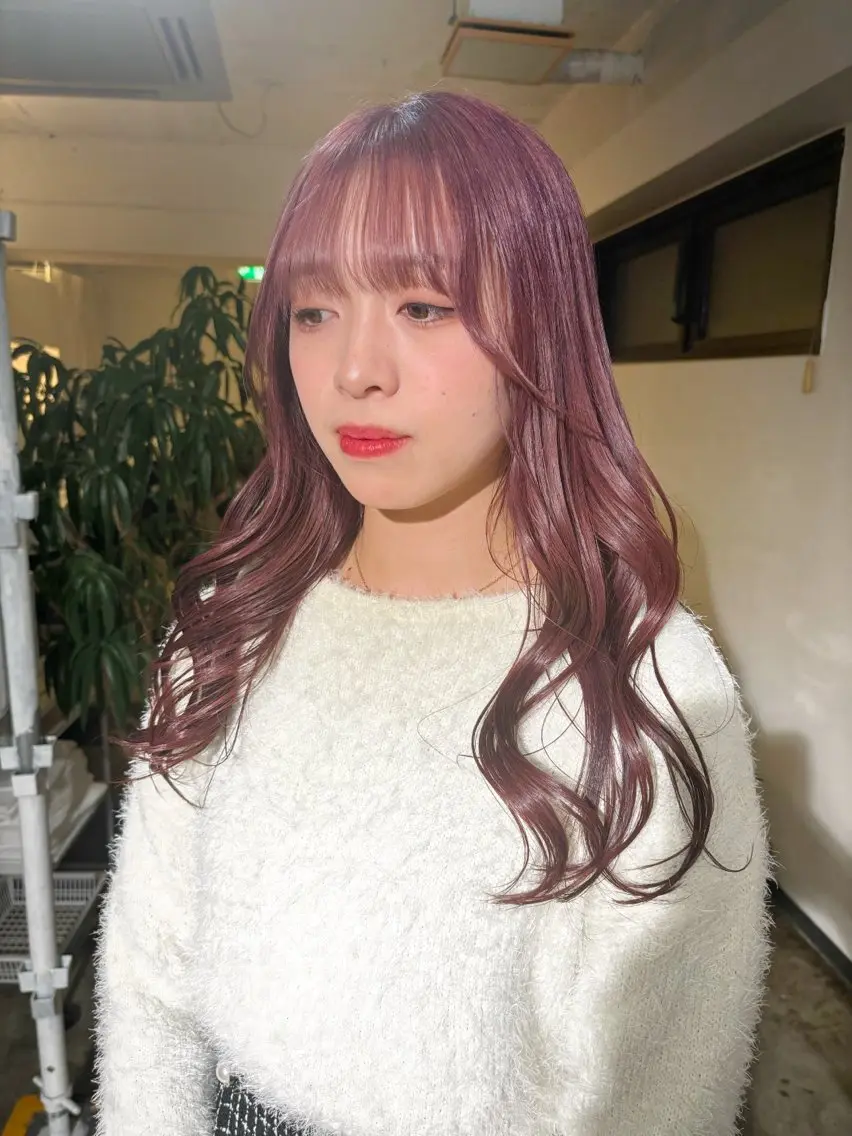ロング カラー ベージュカラー ブリーチ ケアブリーチ ケアカラー ハイトーンカラー ヘアカラー トリートメント 暖色カラー🍒 ケアブリーチ/akiのヘアスタイル