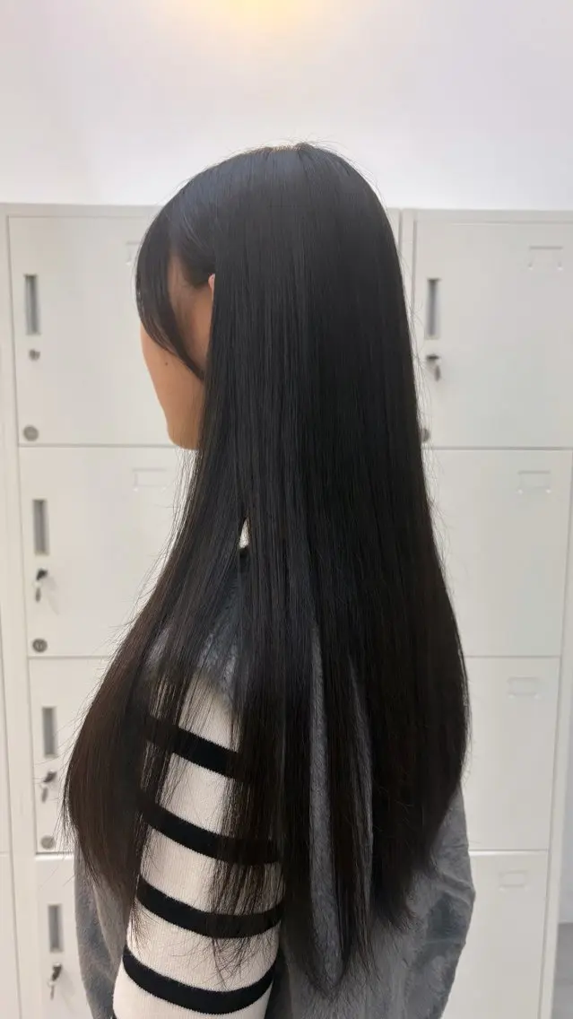 ロング 彦坂 柚羽のヘアスタイル