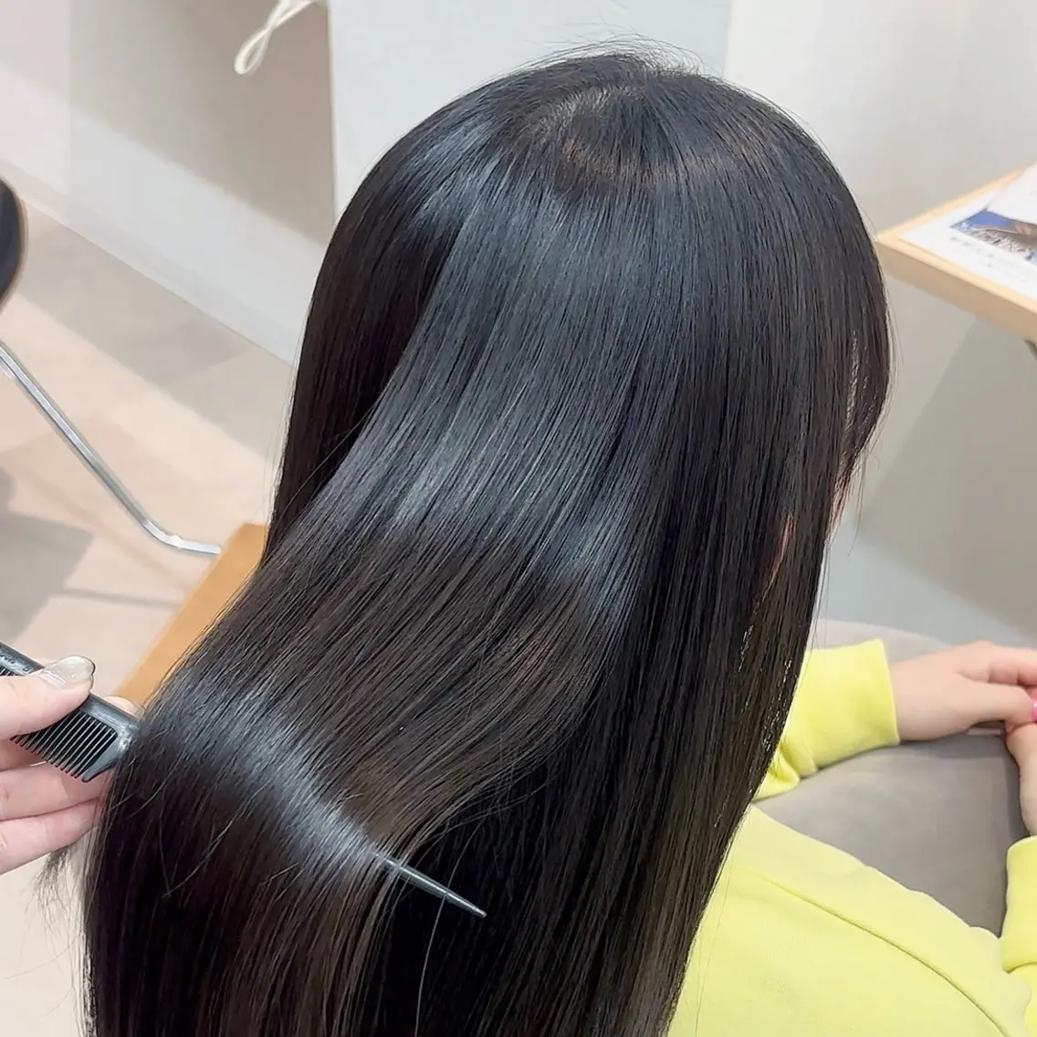 セミロング 縮毛矯正 カット 縮毛矯正 🫧透明感/レイヤー /縮毛矯正/うみ🌟のヘアスタイル
