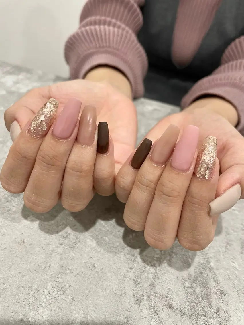 ネイル 持ち込み ハンドネイル Raviliss ♡のネイルデザイン