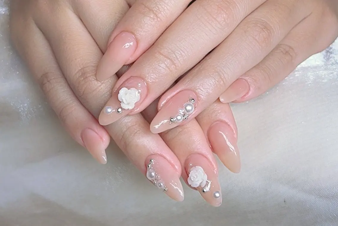 ネイル ハンドネイル LingK/nail 高士 翔子のネイルデザイン