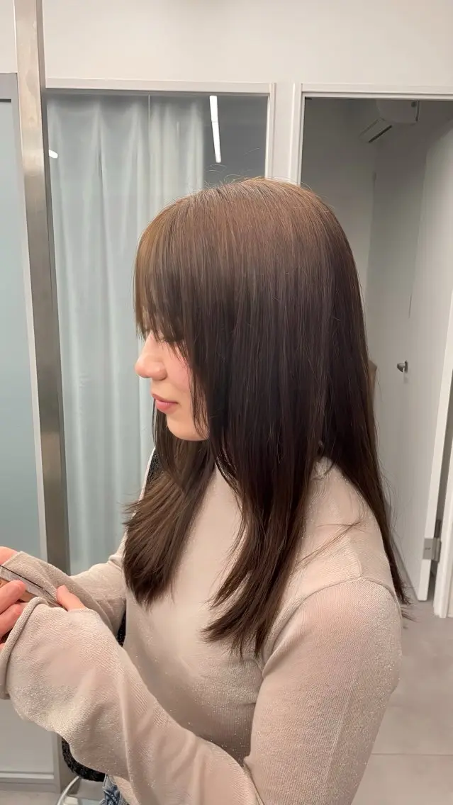 カラー ベージュカラー ブラウンカラー オリーブベージュ 江坂　林田 蒼生のヘアスタイル