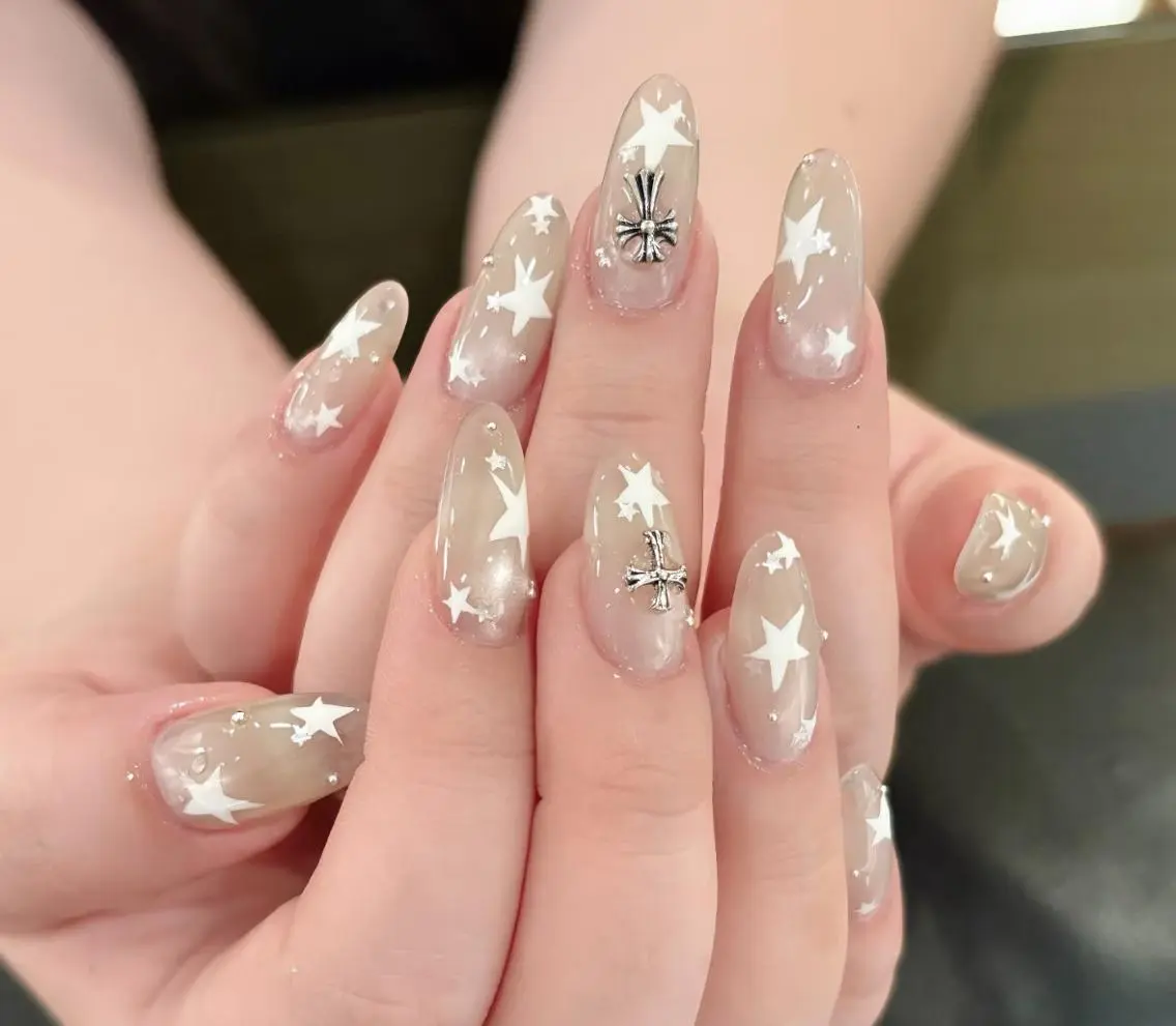 ネイル ハンドネイル 🎀 NaNa_nailのネイルデザイン