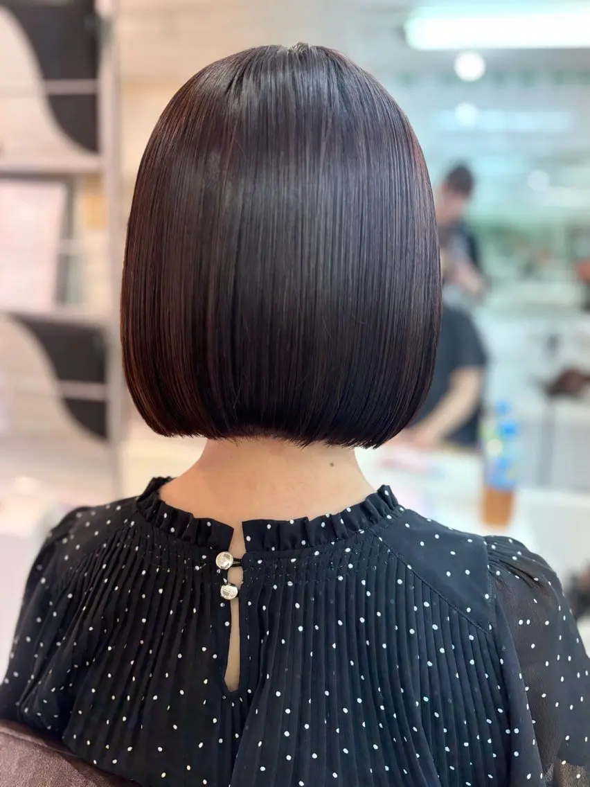 ショート カラー ヘアカラー 松山 彩香のヘアスタイル