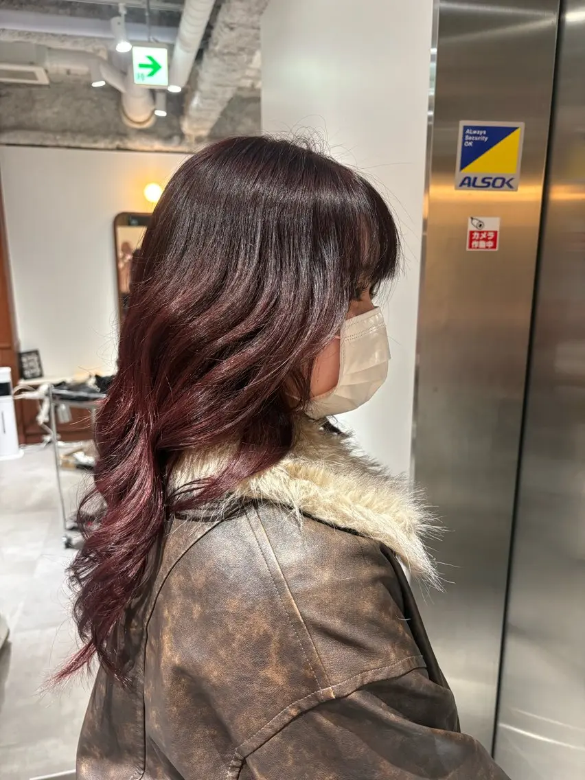 セミロング カラー ヘアアレンジ アディクシーカラー ブリーチ ケアブリーチ 透明感カラー ハイトーンカラー ヘアカラー ✨️透明感カラー✨️ kaiseiのヘアスタイル