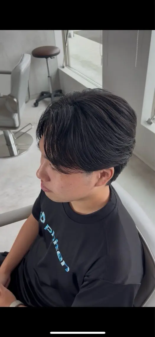 ショート WHITE ツバサのヘアスタイル