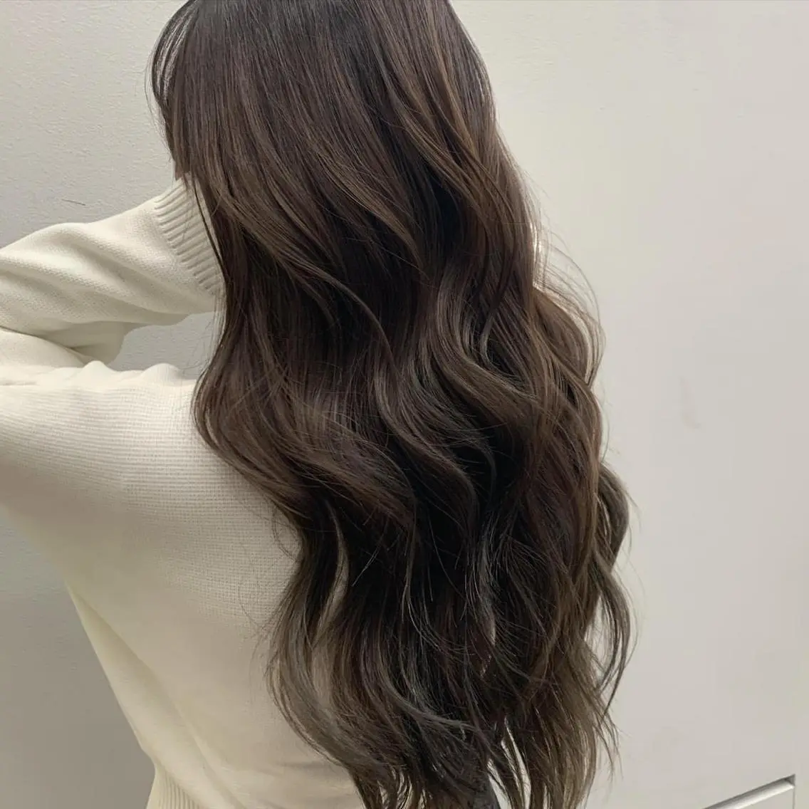 ロング カラー mihoko/ ニュアンスパーマのヘアスタイル