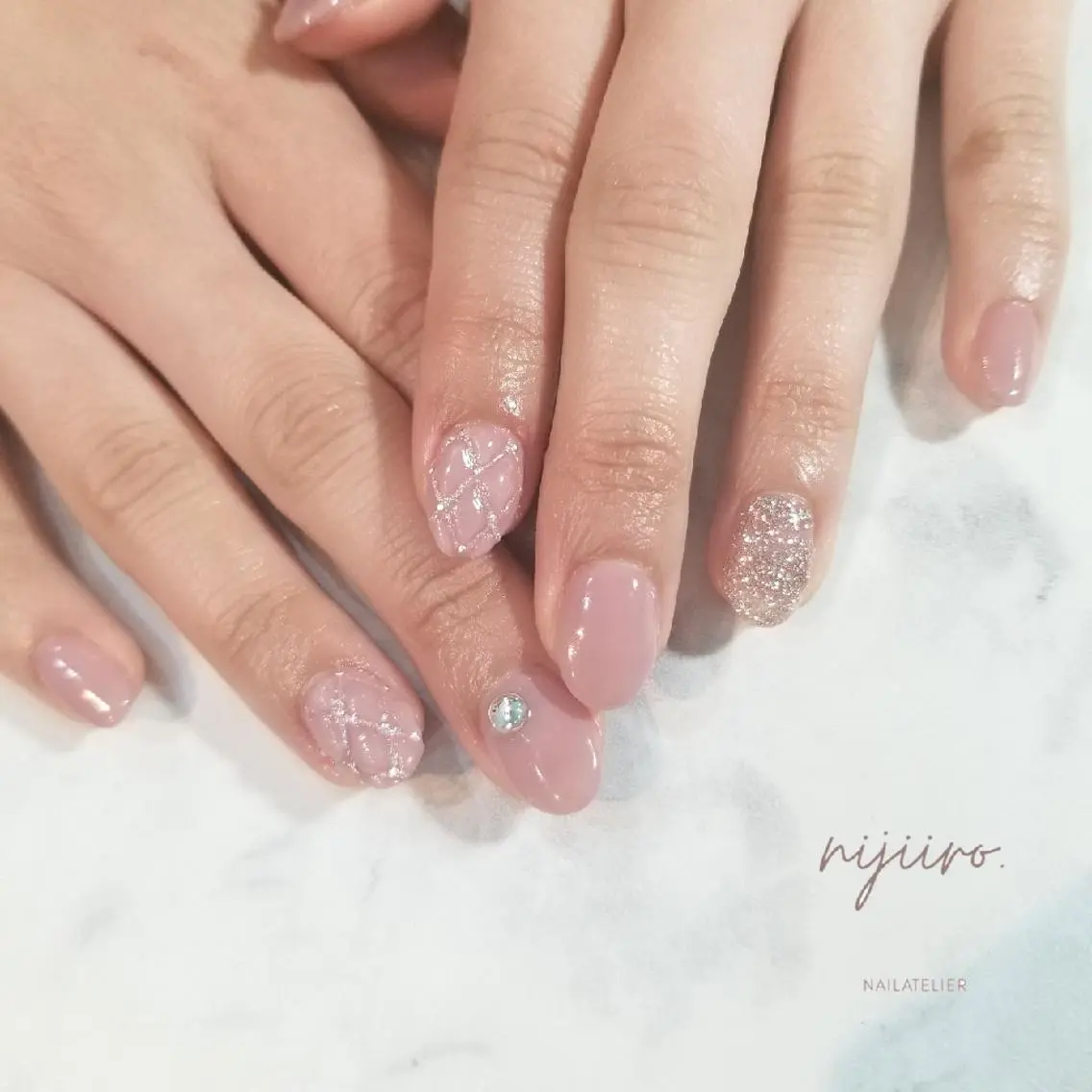 ネイル ハンドネイル nijiiro🌈 サトウのネイルデザイン