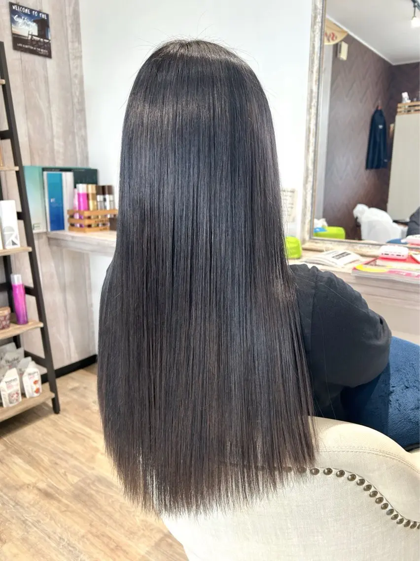カラー アッシュ ブリーチ ヘアカラー 水口 琴絵のヘアスタイル