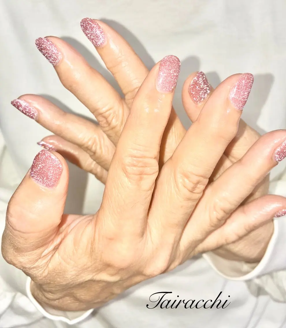 ネイル フラッシュネイル ジェルネイル マグネットネイル ピンク パープル ハンドネイル Tairacchi タイラッチのエステ・リラクイメージ