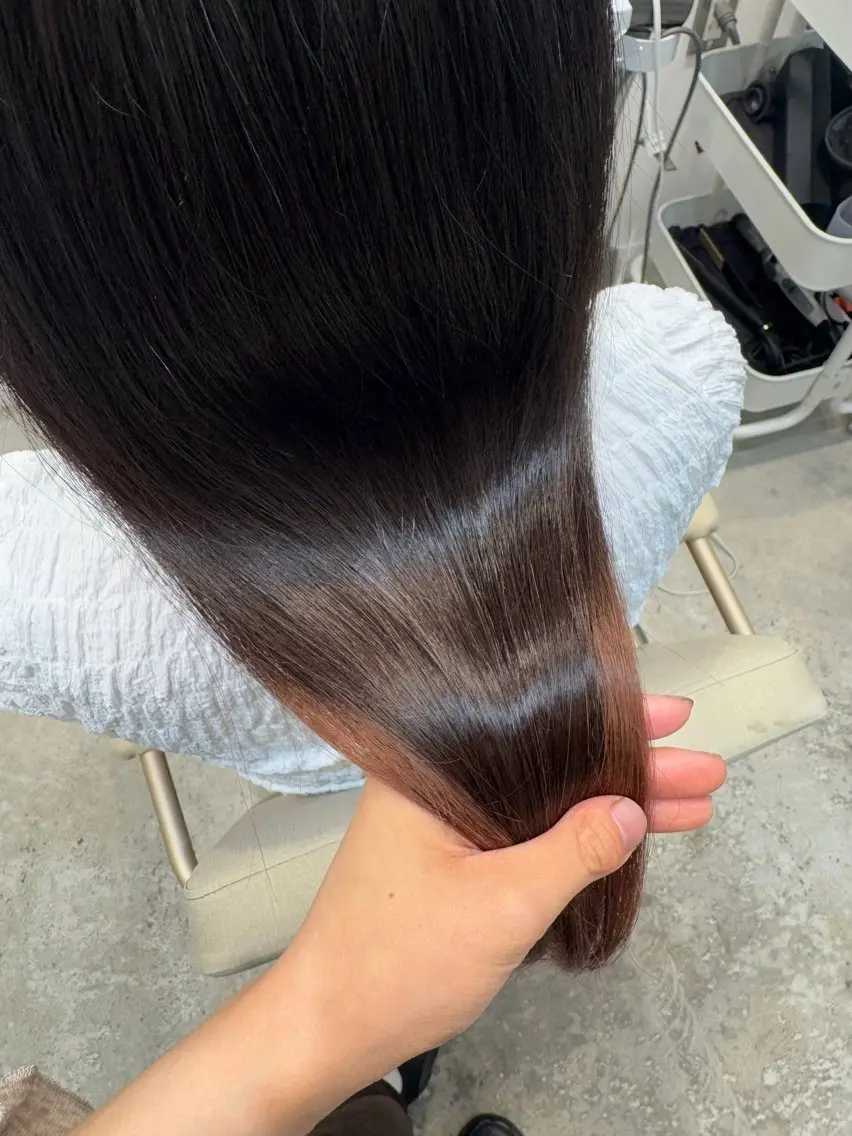 ロング トリートメント 透明感カラー／ オシャレヘア／まりなのヘアスタイル