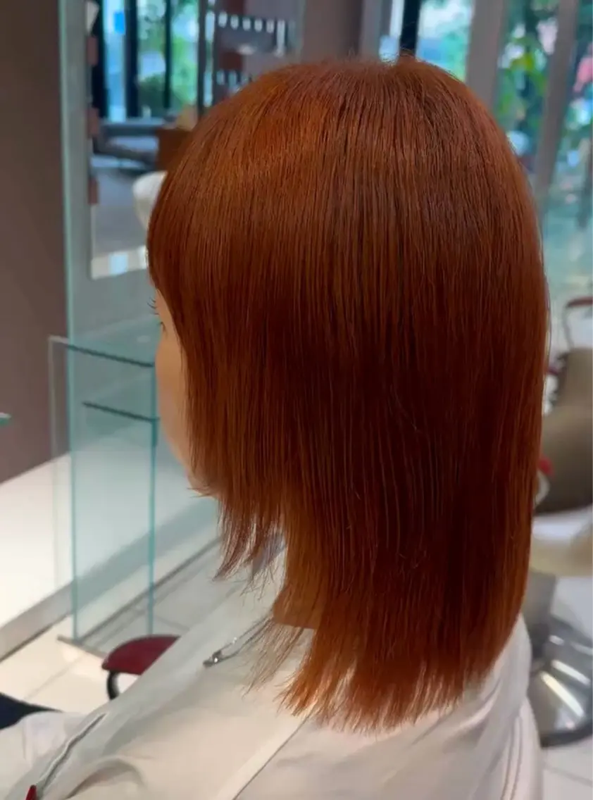 カラー 松田 友紀のヘアスタイル