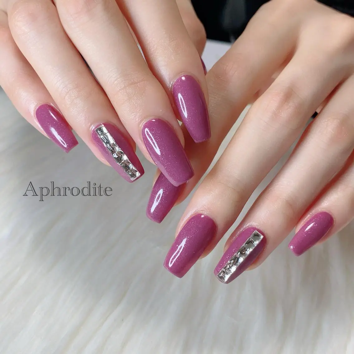 ネイル Aphrodite パラジェル認定サロンのネイルデザイン