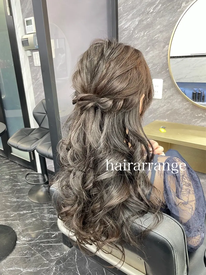 ロング ヘアアレンジ ヘアセット エクステ🩵ブリーチ 韓国ヘア🩵KAEのヘアスタイル