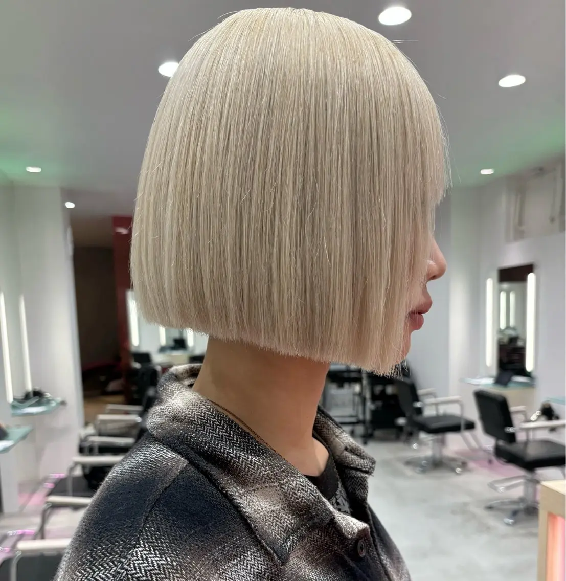 ケアブリーチ🌟＋カラー🍀＋オラプレックストリートメント🌈の写真