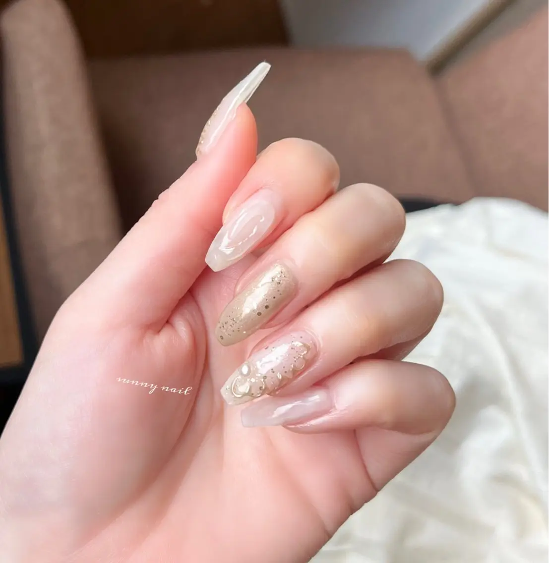 ネイル ジェルネイル ミラーネイル ニュアンスネイル パラジェル ぷっくりネイル sunny nailのネイルデザイン