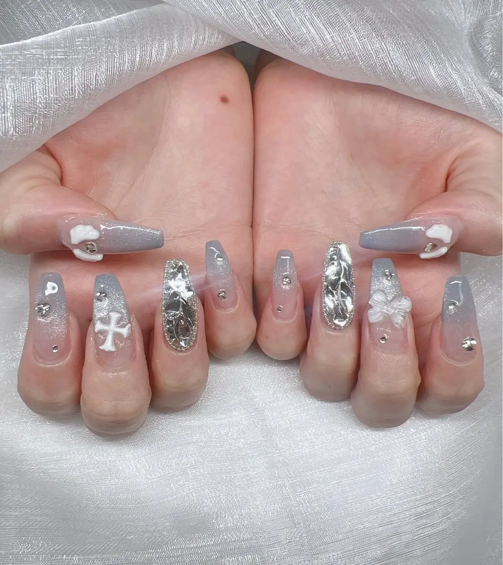 ネイル Lee Nails チップ長さだし専門店のネイルデザイン