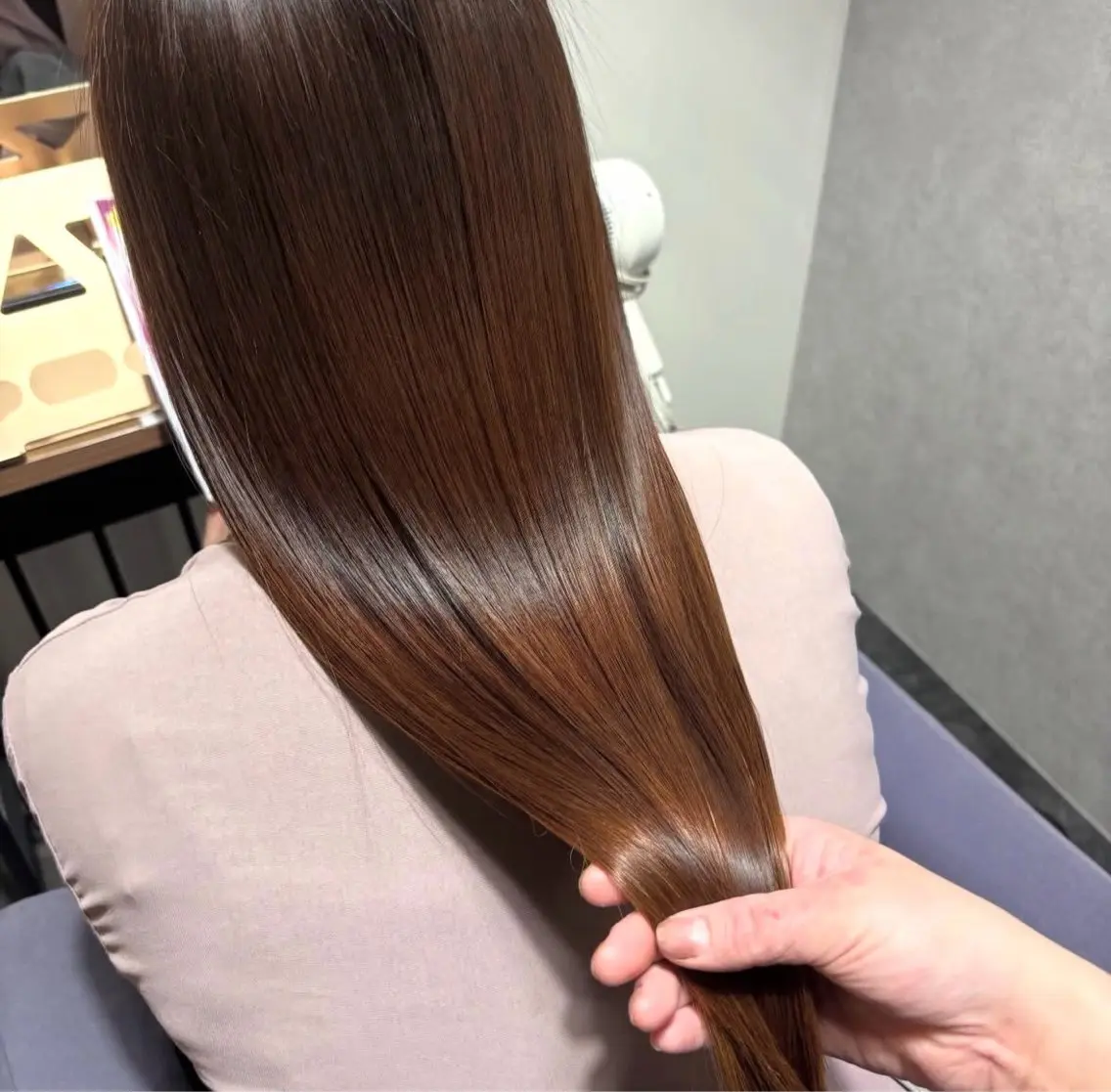 カラー 縮毛矯正 長沼 愛莉のヘアスタイル