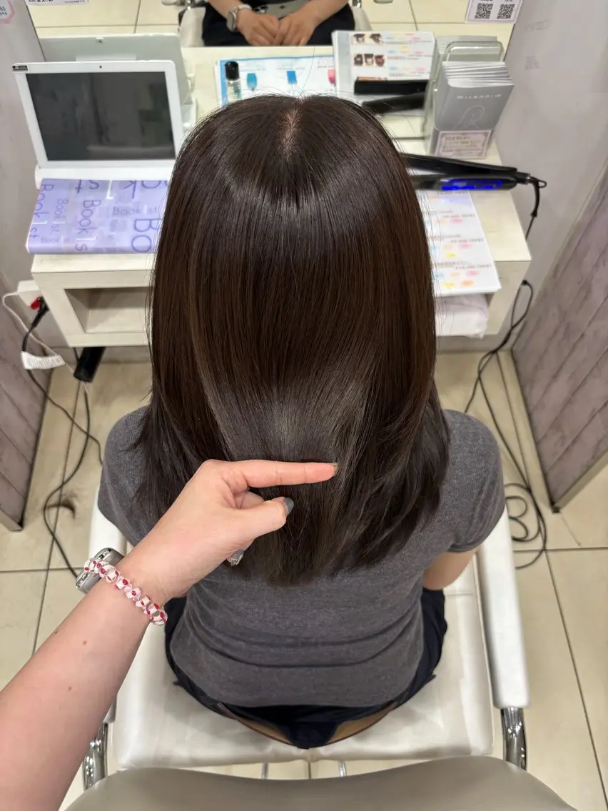 セミロング カラー ヘアカラー トリートメント 🎀ゆい🎀 髪質改善カラー🎀のヘアスタイル