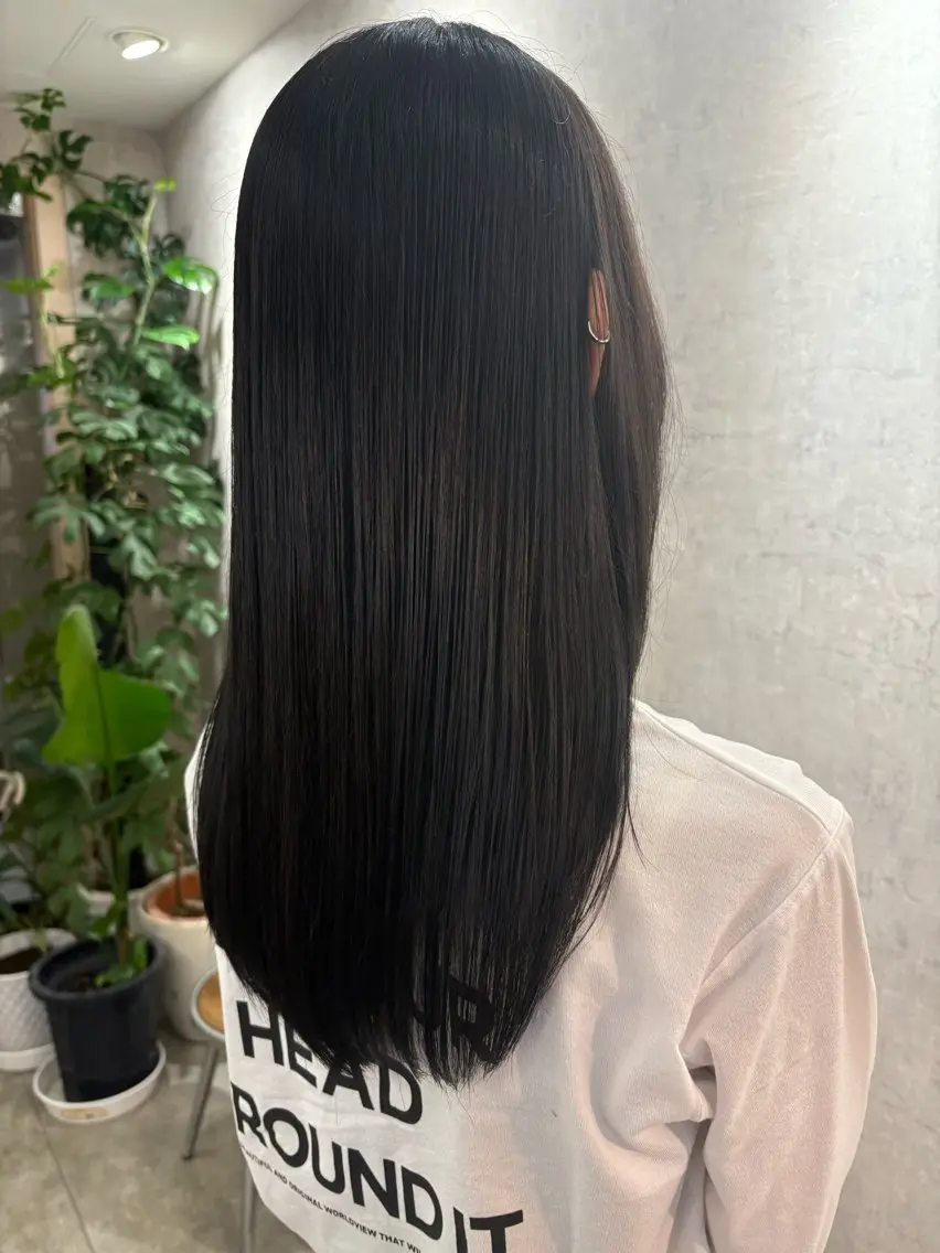 ロング カラー ブラウンカラー ナチュラルブラウン 中田 汐梨のヘアスタイル