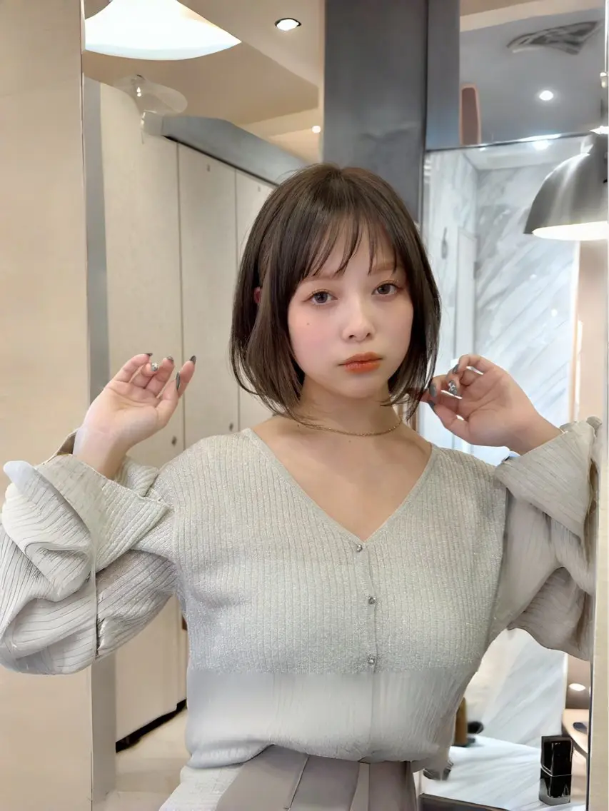 カット＋インナーブリーチ＋全体フルカラー＋髪質改善トリートメント✨️超音波アイロン付きの写真