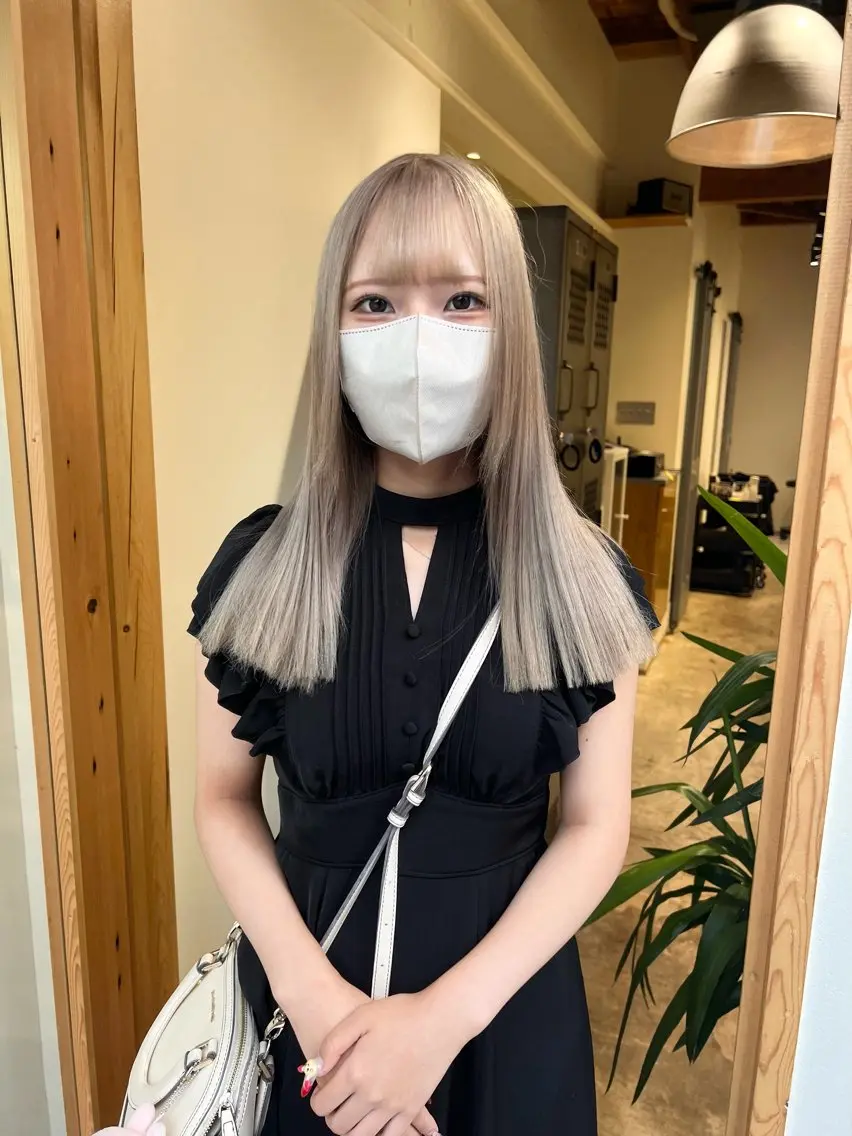 【U24学生新規限定メニュー🌈🌈🌈】カット＋ブリーチ＋ワンカラー＋クイックトリートメントの写真