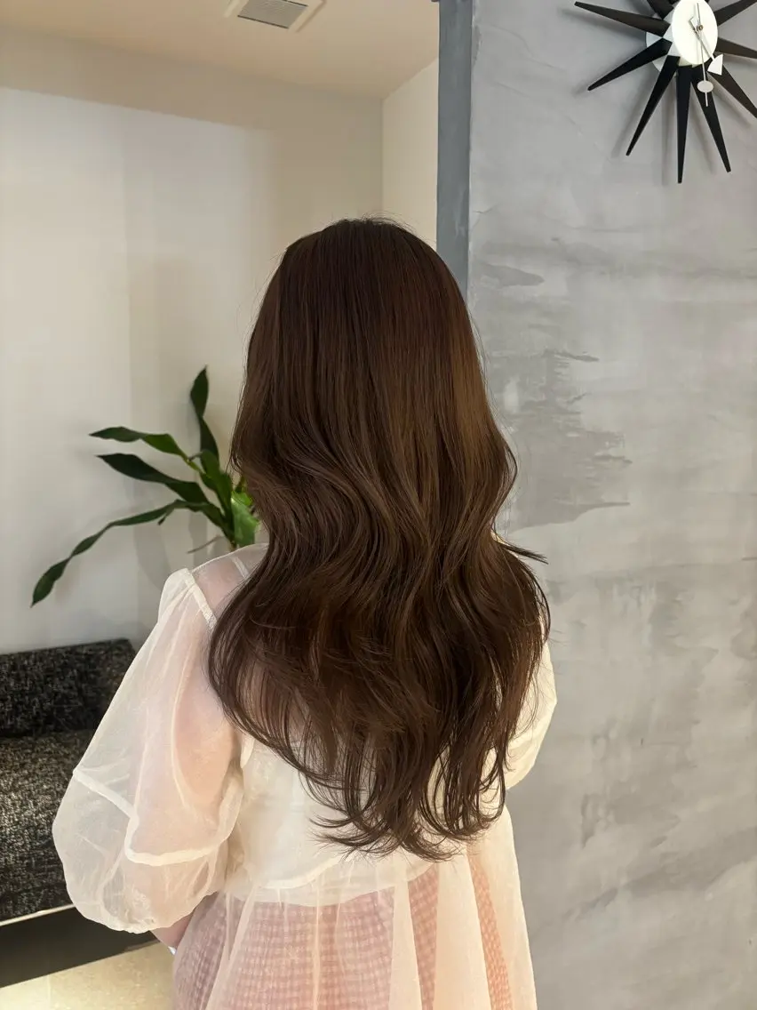 ロング カット ヘアカラー KAREN（ému） 伏見/カットモデルのヘアスタイル