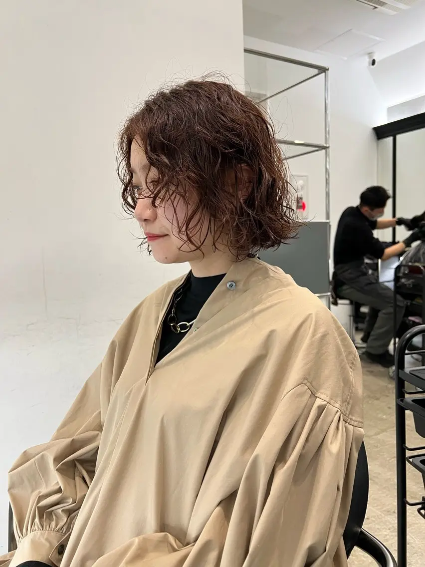 ミディアム カット くせっ毛カット タツヤのヘアスタイル