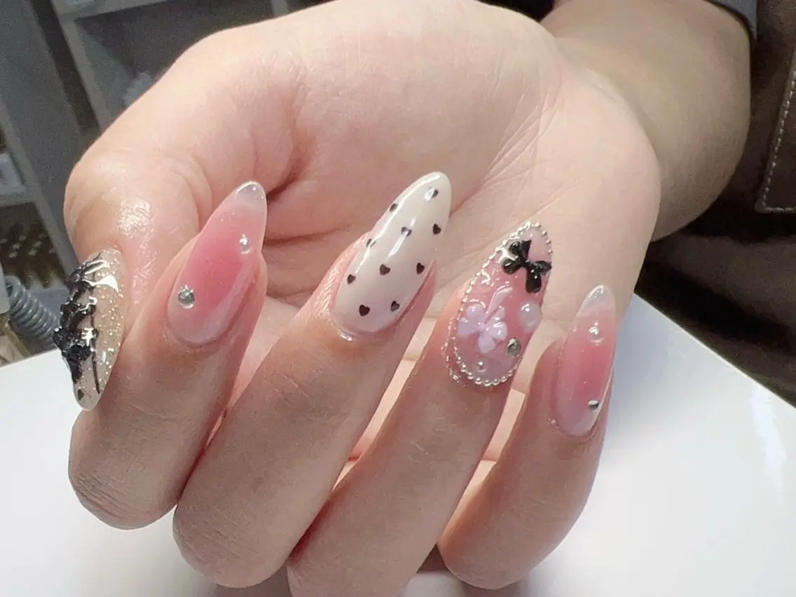 ネイル Tina Nailstudioのネイルデザイン