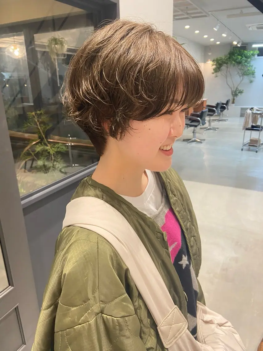 ショート パーマ カット パーマ トリートメント 石田 俊介のヘアスタイル