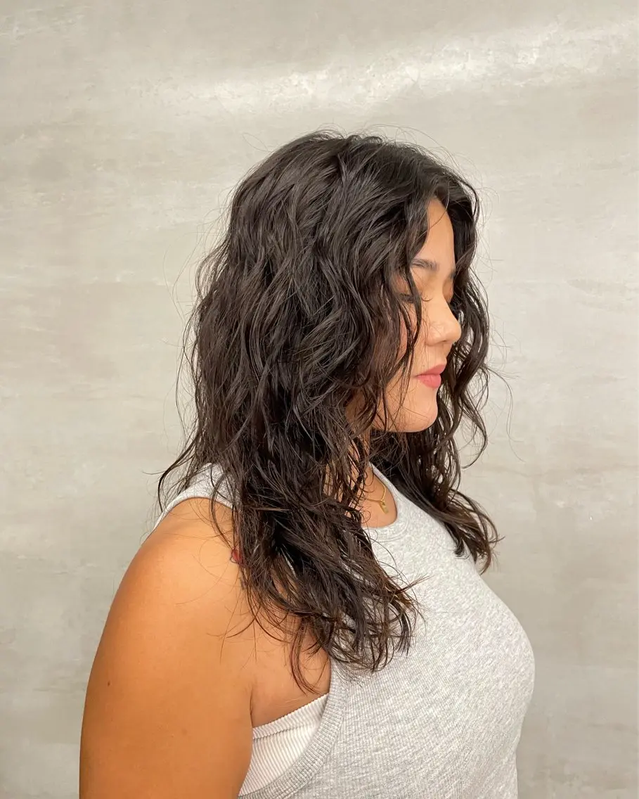 ロング パーマ カット パーマ 鶴井 美空のヘアスタイル