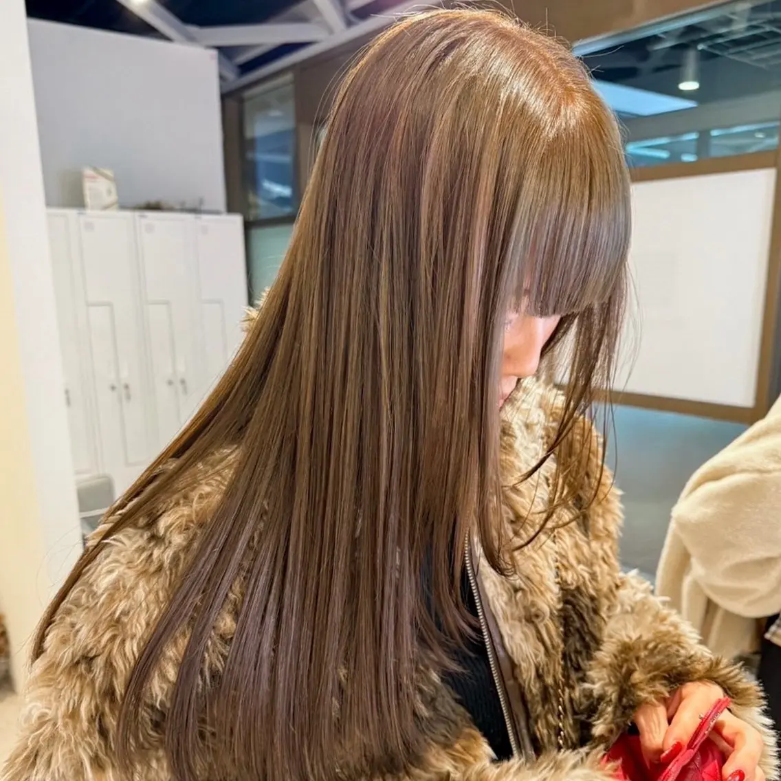 ロング ロング BALANCE. 弥央のヘアスタイル