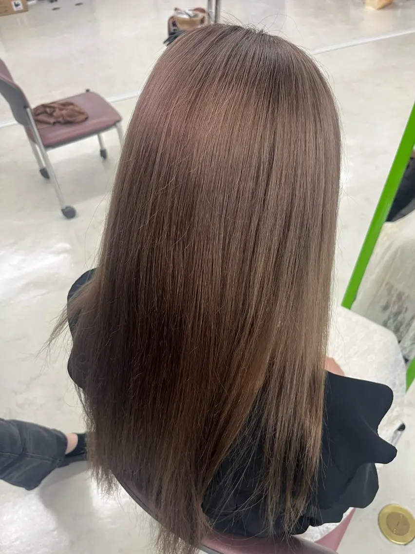 カラー 🤍ちなみ 🤍のヘアスタイル