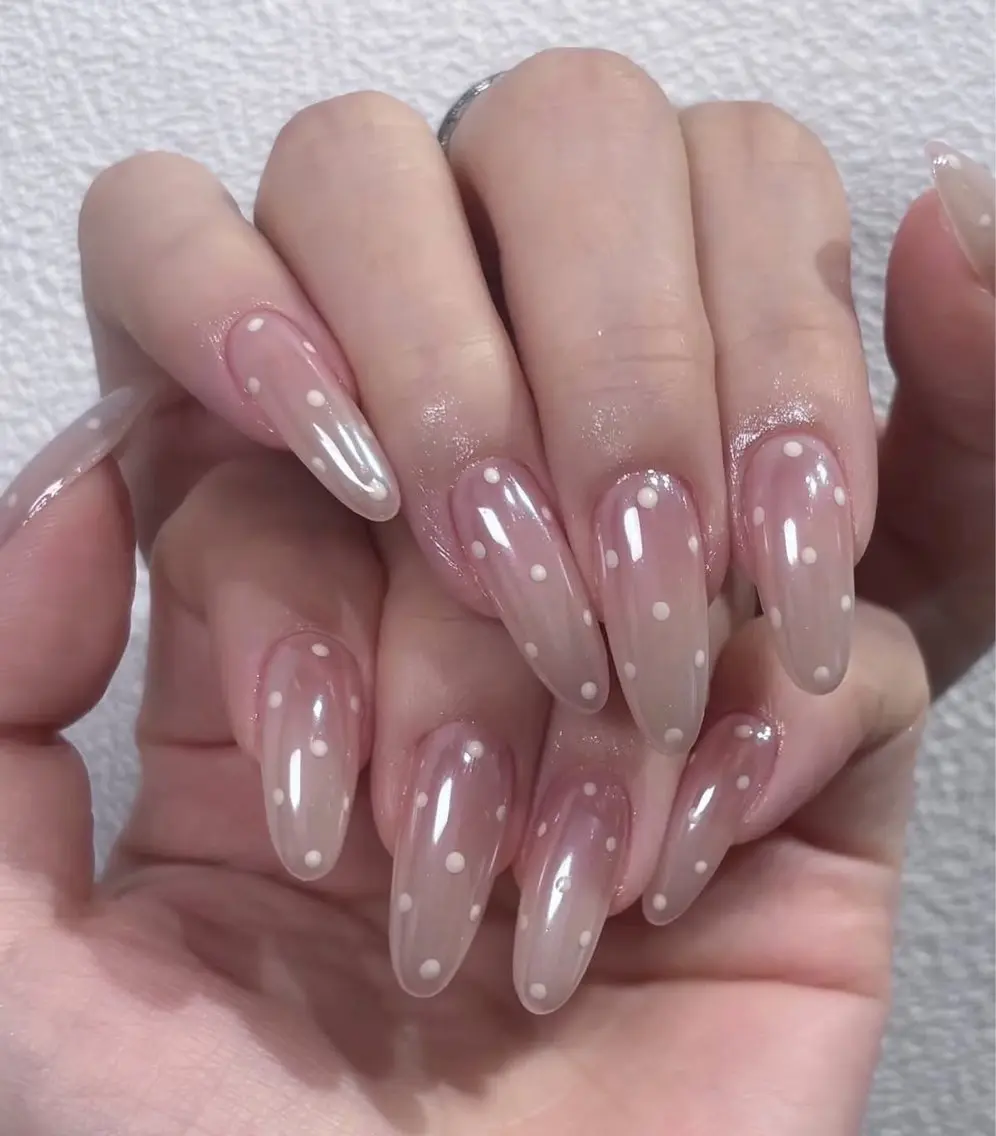 ネイル 長さ出し キラキラネイル 韓国ネイル ロングネイル ワンホンネイル ハンドネイル Josie nail salonのネイルデザイン