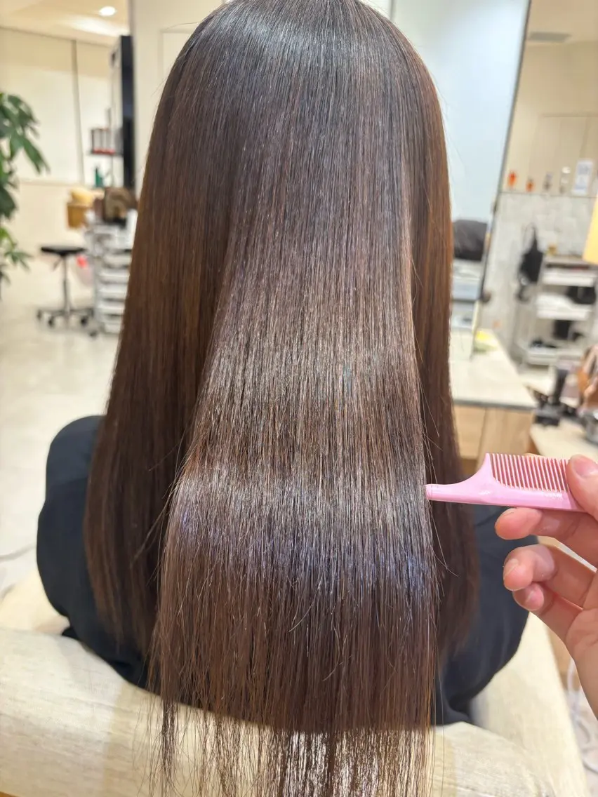 【ミニモ限定!!】カット➕低ダメージなうるツヤ酸性ストレート+トリートメントの写真