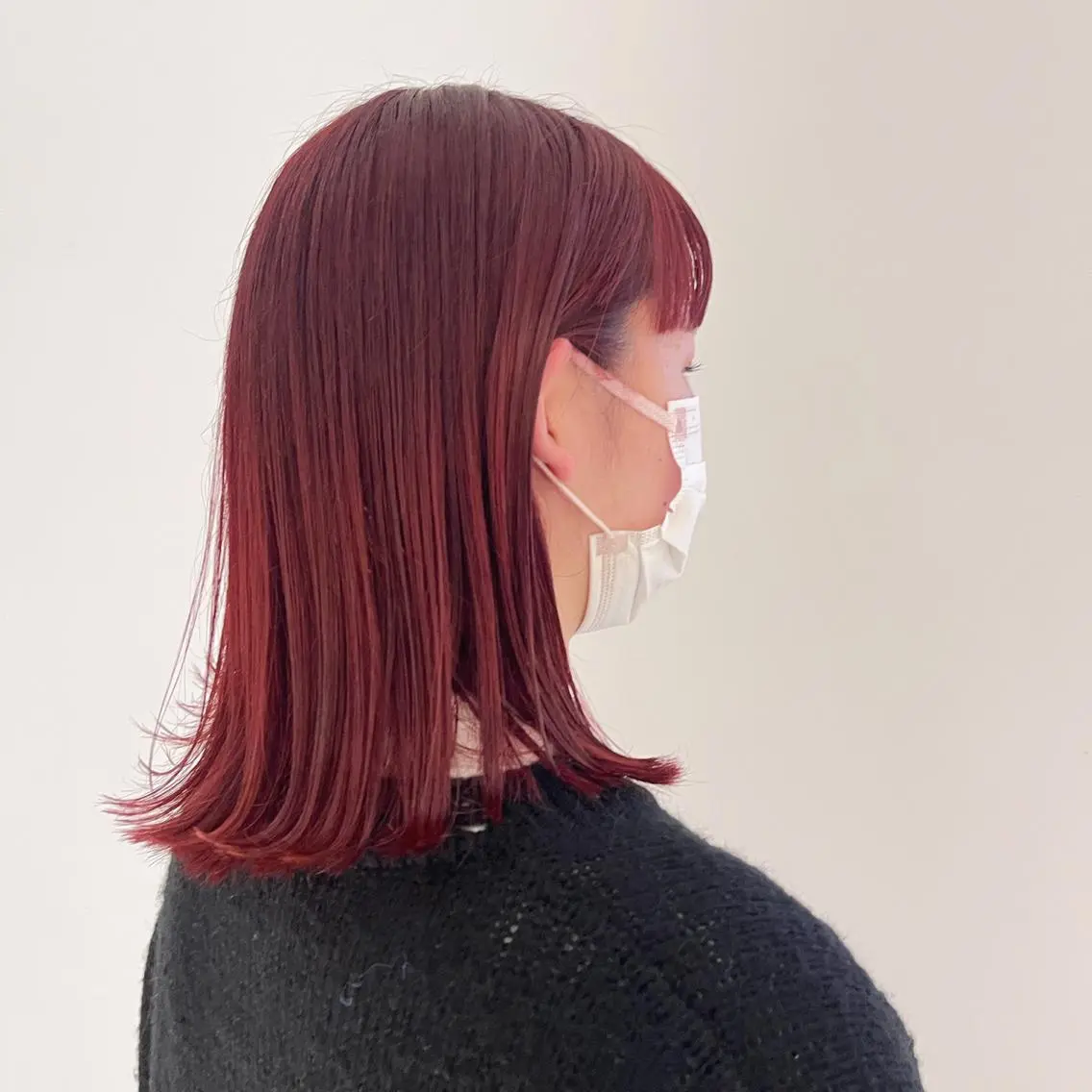 ミディアム カラー ブリーチ ダブルカラー レッドカラー ワイドバング カジュアルを女っぽく 𝗮𝘆𝗮𝗰𝗼のヘアスタイル