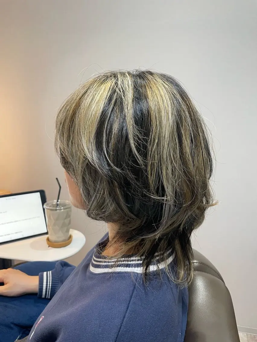カラー 西本 美華のヘアスタイル