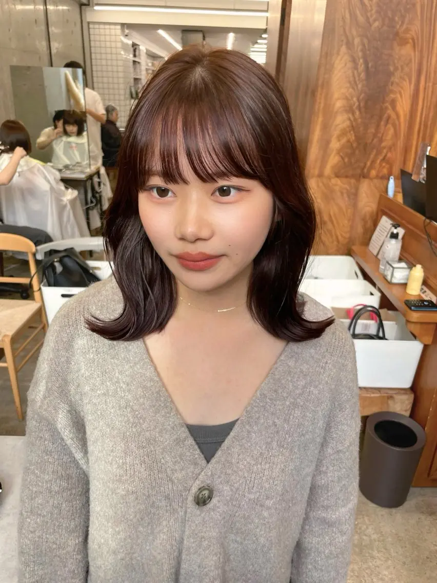 ミディアム カラー ブラウンカラー 透明感カラー くびれヘア ヘアカラー ヘアセット 橋口 穂乃花のヘアスタイル