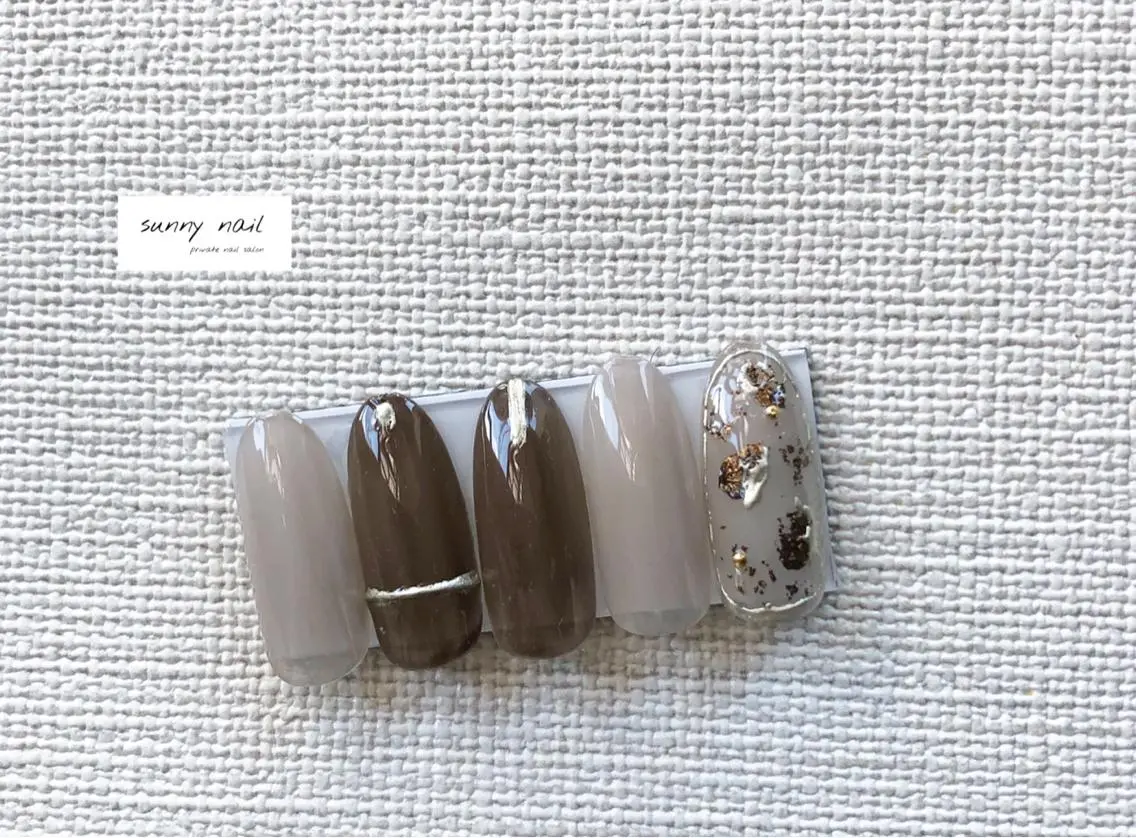 ネイル アートネイル ブラウン ジェルネイル ニュアンスネイル パラジェル sunny nailのネイルデザイン