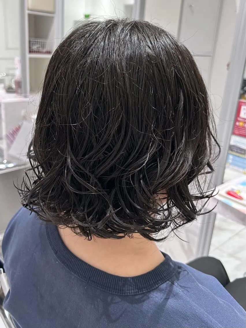 ミディアム パーマ ミディアムパーマ ボブ 韓国風ヘア カット パーマ 越智 彩心のヘアスタイル