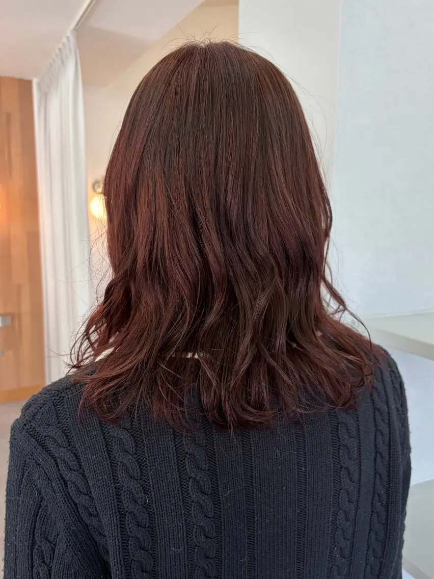 ミディアム カラー レッドカラー ヘアカラー トリートメント 駒場 まといのヘアスタイル