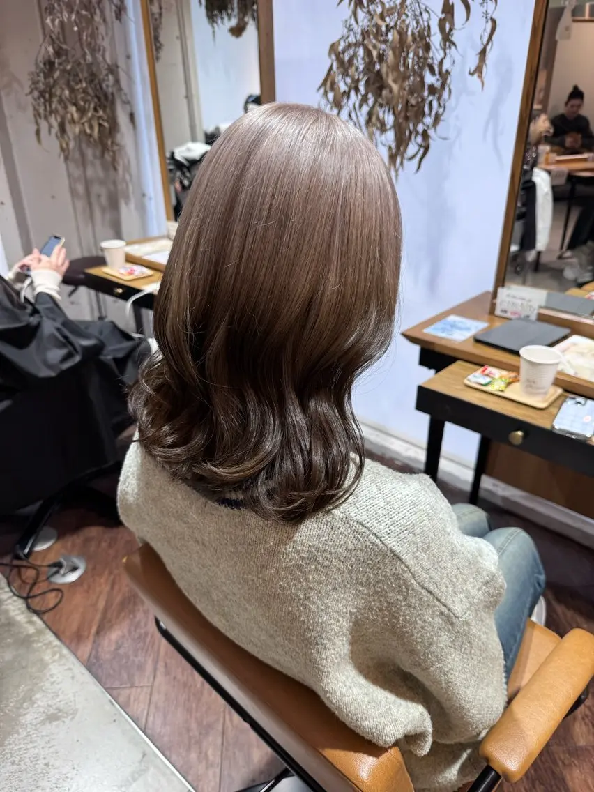 ミディアム カラー ブリーチ グラデーションカラー カット ヘアカラー トリートメント AVANCE.ens 広島袋町店ayuのヘアスタイル