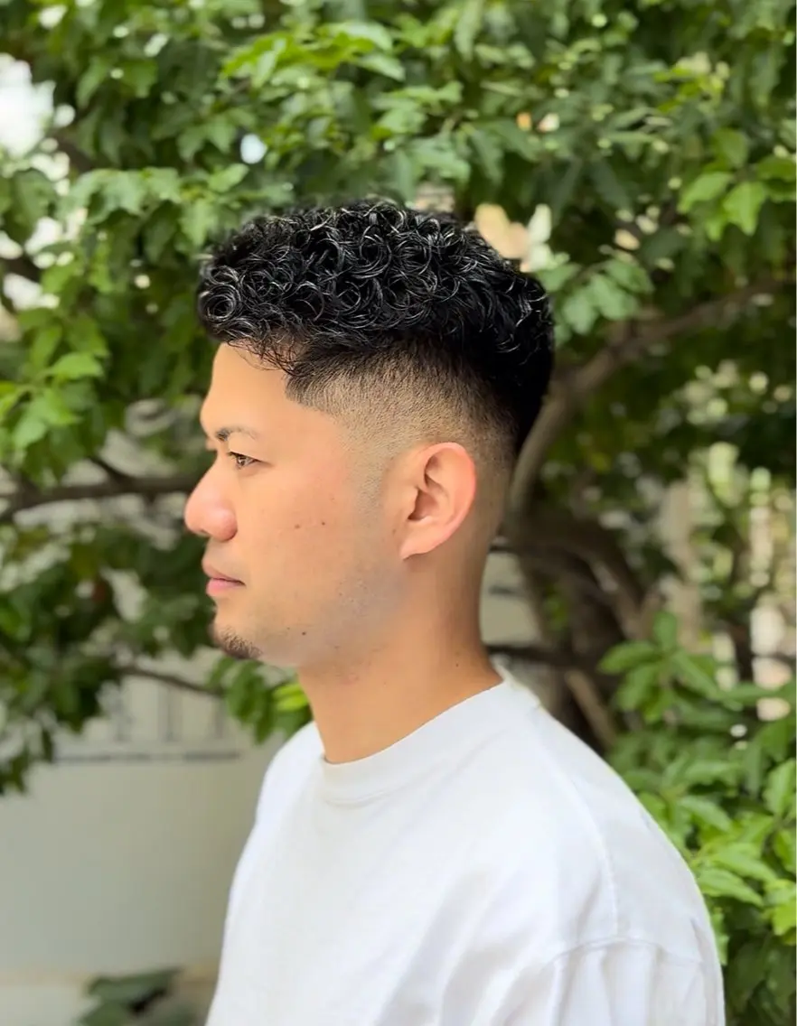 ショート メンズ メンズパーマ ＢＡＲＢＥＲ koyoのヘアスタイル