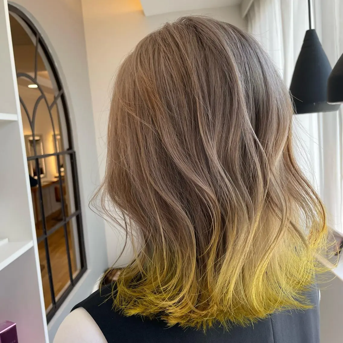 ミディアム ヘアカラー トリートメント ブリーチ毛矯正.髪質 改善.髪にドラマをのヘアスタイル