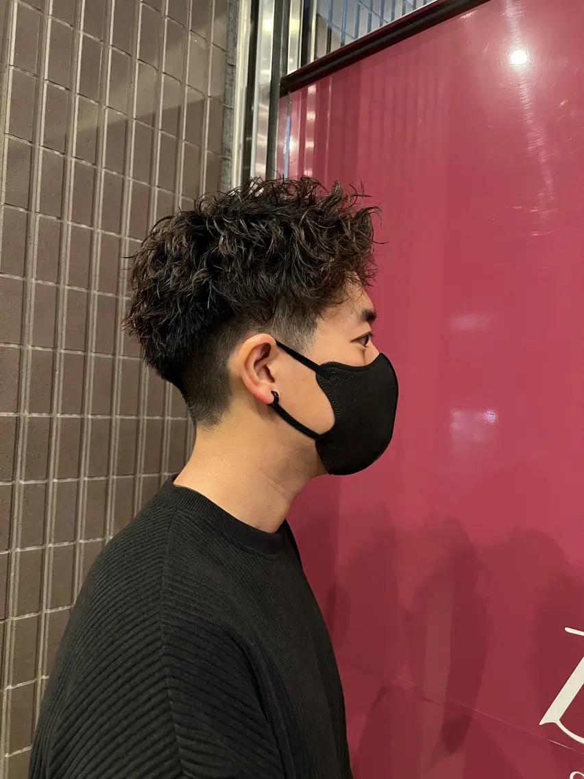 パーマ メンズ アップバング Men's NAM 八角のヘアスタイル