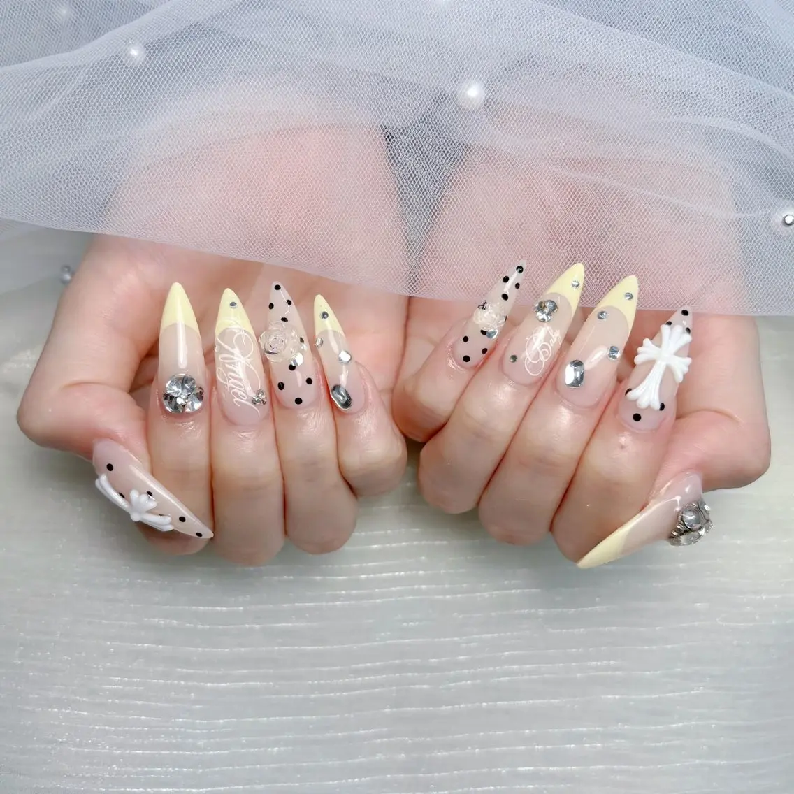 ネイル キラキラネイル 韓国ネイル マグネットネイル 持ち込み ネイルチップ ハンドネイル Chiee Bling.Nailのネイルデザイン