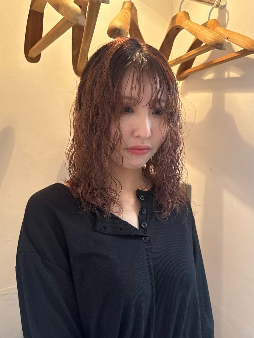 セミロング セミロングパーマ レイヤーカット カット パーマ 希咲/レイヤー/ ボブ/透明感カラーのヘアスタイル