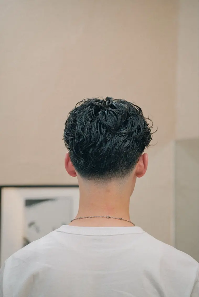 ショート カラー パーマ メンズ メンズパーマ カット パーマ 🔗メンズサロン🔗 Kieのヘアスタイル