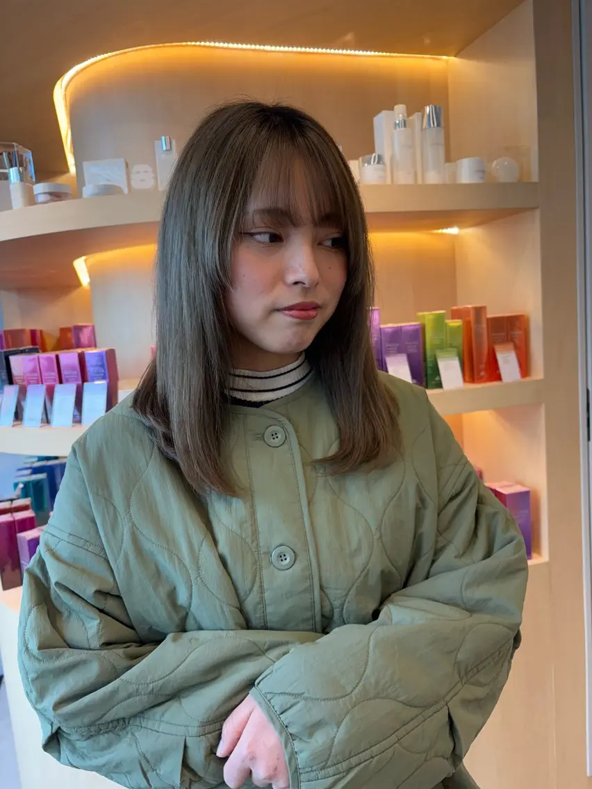 ミディアム 韓国風ヘア レイヤーカット 小顔カット 垢抜けレイヤー特化× 髪質改善 藤原悠暉のヘアスタイル